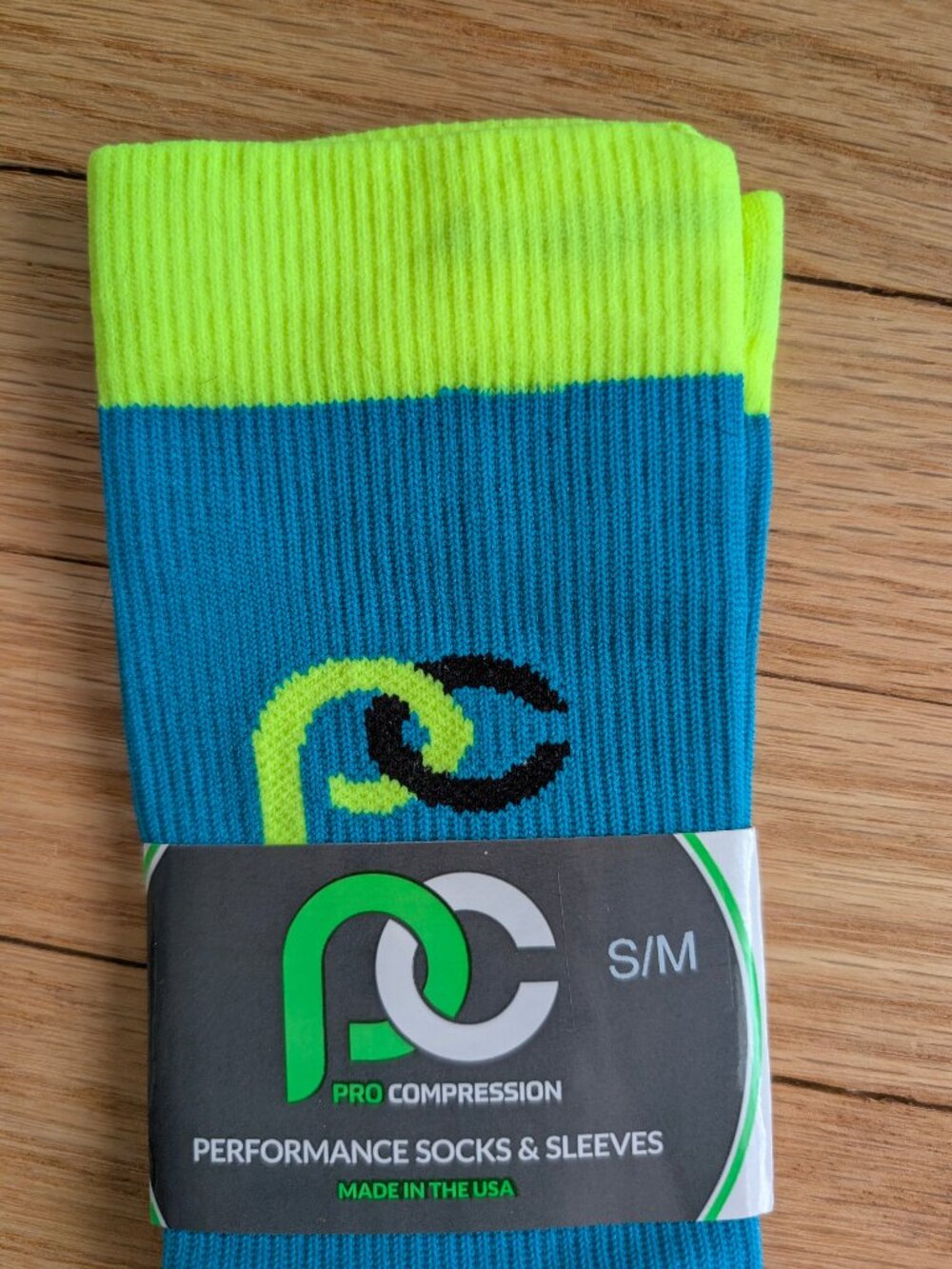 Pro Compression Women's Performance Socks - Bluee & Neon Yellow